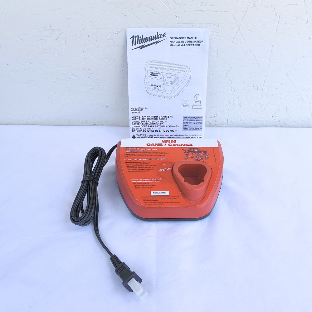 MILWAUKEE | New M12 12-Volt Red Battery Charger